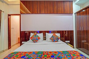 Fabhotel Royal Blue Meridian Inn