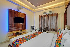 Fabhotel Royal Blue Meridian Inn