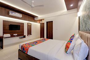 Fabhotel High Five