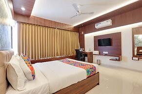Fabhotel High Five