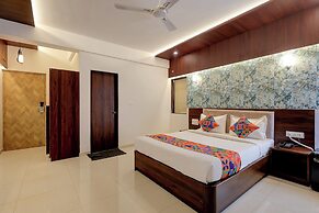 Fabhotel High Five
