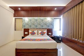 Fabhotel High Five