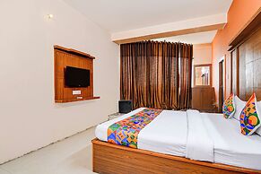 Fabhotel Aqua Villa
