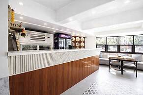 Fabhotel Shourya Regency