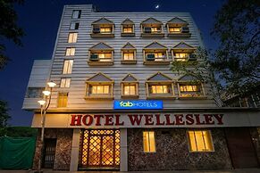 Fabhotel Wellesley