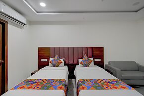 Fabhotel Palm Tree