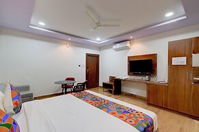 Fabhotel Palm Tree