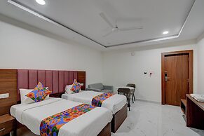 Fabhotel Palm Tree