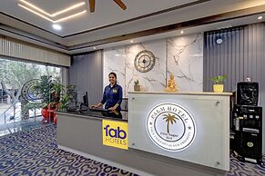Fabhotel Palm Tree