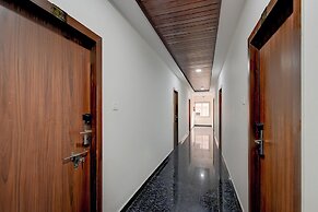 Fabhotel Palm Tree