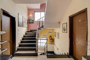 Fabhotel Imperial Inn