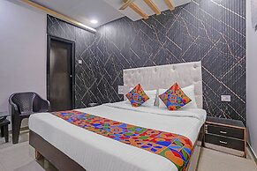 Fabhotel Om Residency
