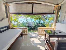 Solaluna Beach Homestay