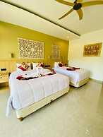Solaluna Beach Homestay