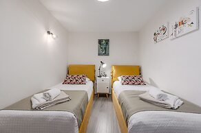Saktouris Villa
