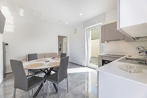 Sole Apartment