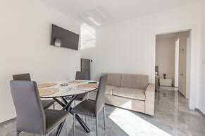 Sole Apartment