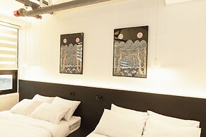 THEZIP Hotel