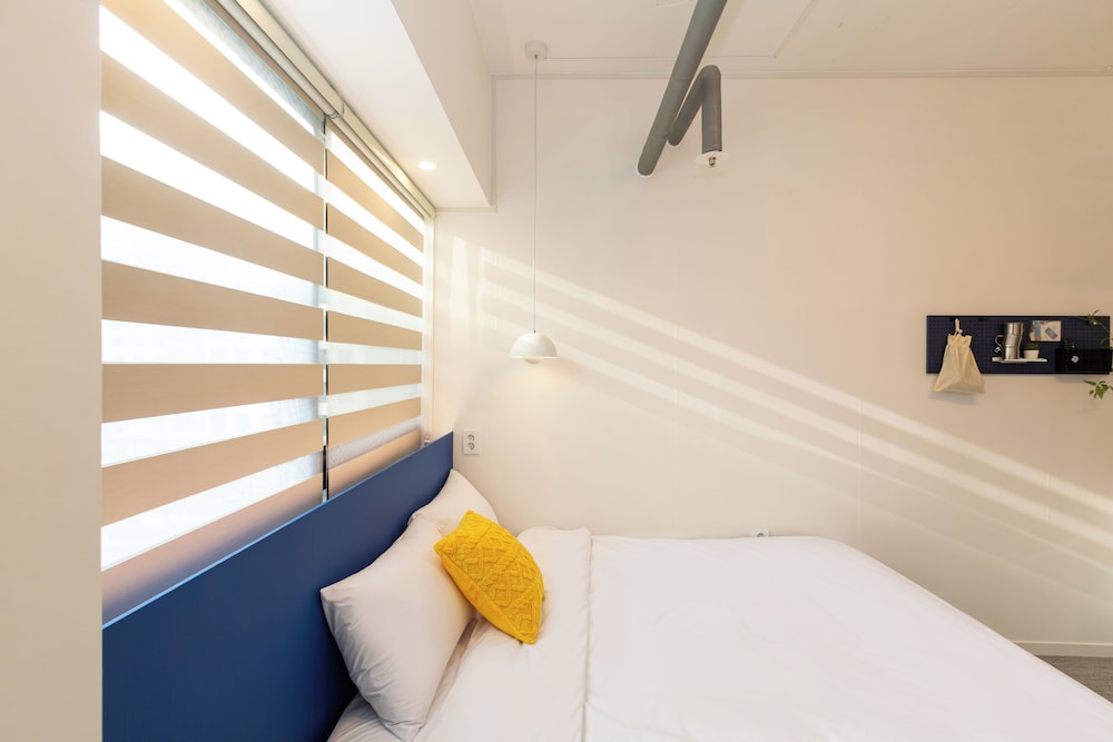 THEZIP Hotel