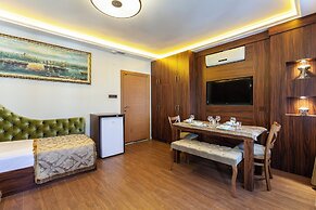 Rose Apartments