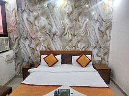 Frolic Hotel Near Sec 52 Noida Metro Station