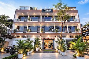 Frolic Hotel Near Sec 52 Noida Metro Station