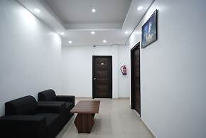 Frolic Hotel Near Sec 52 Noida Metro Station