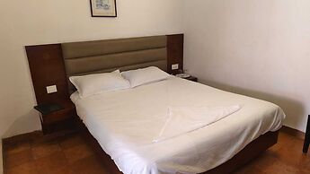 Le Aham Boutique Hotel