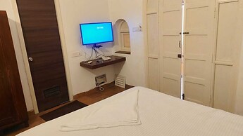 Le Aham Boutique Hotel