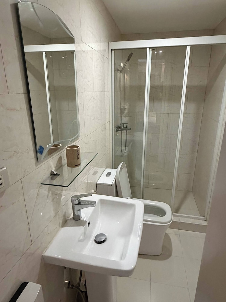 The Luxe Forbeswood BGC