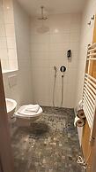 URBAN OAK Smart Stay