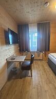URBAN OAK Smart Stay