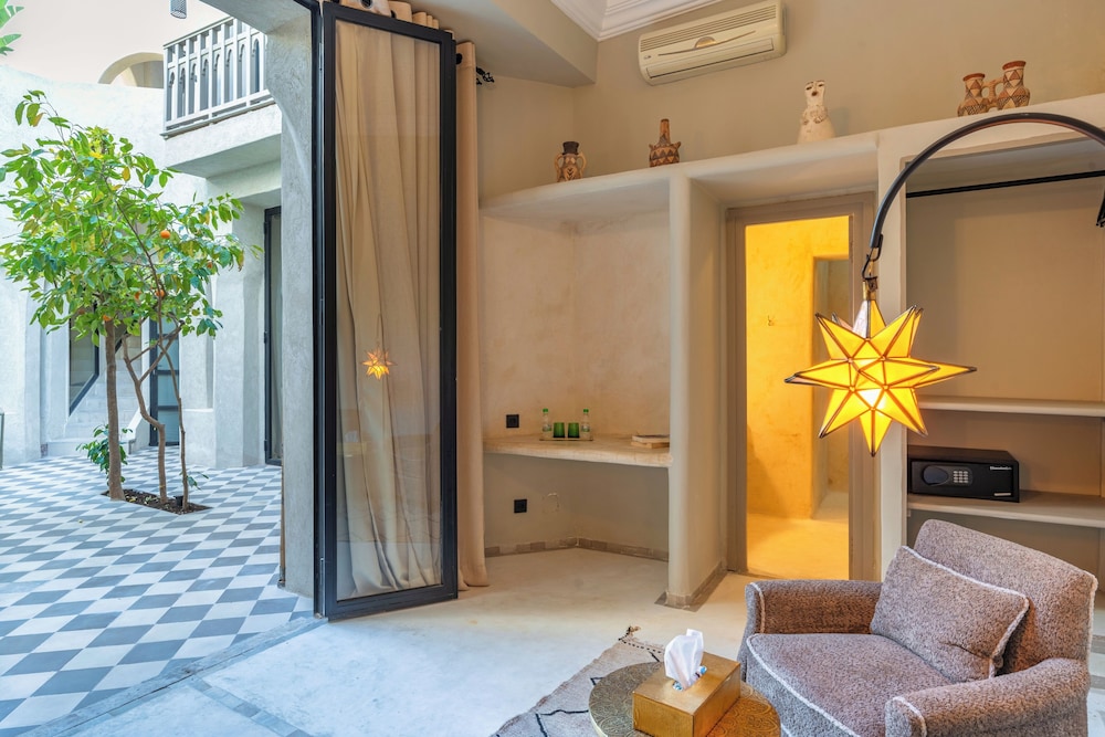 Suites and Spa - BY XO Riad
