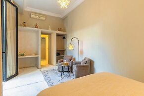 Suites and Spa - BY XO Riad