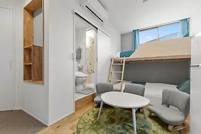 Nishi-Shinjuku Apartment