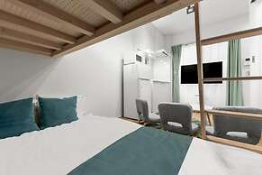 Nishi-Shinjuku Apartment