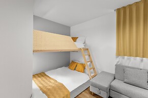 Nishi-Shinjuku Apartment