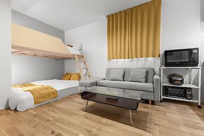Nishi-Shinjuku Apartment