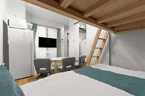 Nishi-Shinjuku Apartment