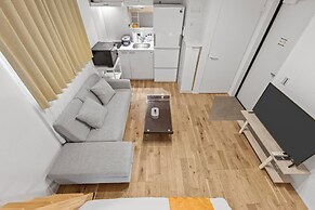 Nishi-Shinjuku Apartment