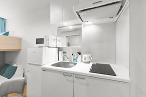 Nishi-Shinjuku Apartment