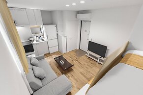 Nishi-Shinjuku Apartment