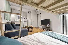 Nishi-Shinjuku Apartment