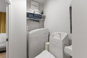 Nishi-Shinjuku Apartment