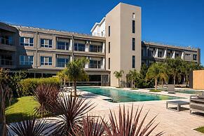 Radisson RED Funes