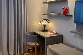 Radisson RED Funes