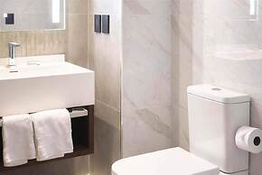 Radisson RED Funes