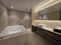 Jamsil Lounge Hotel