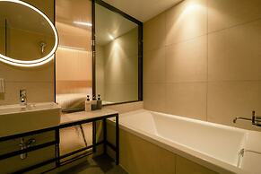 Jamsil Lounge Hotel