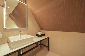 Jamsil Lounge Hotel